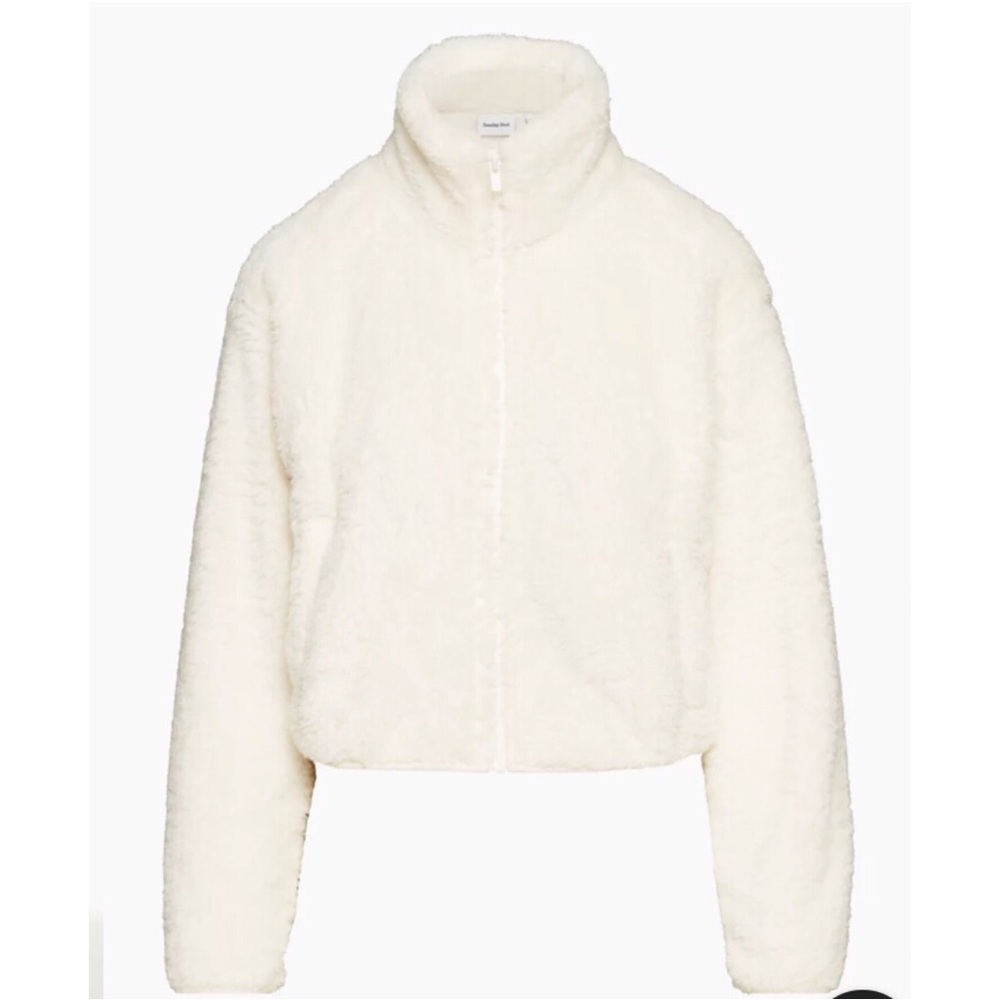 BNWOT Sunday best mockneck fuzzy zip up xs